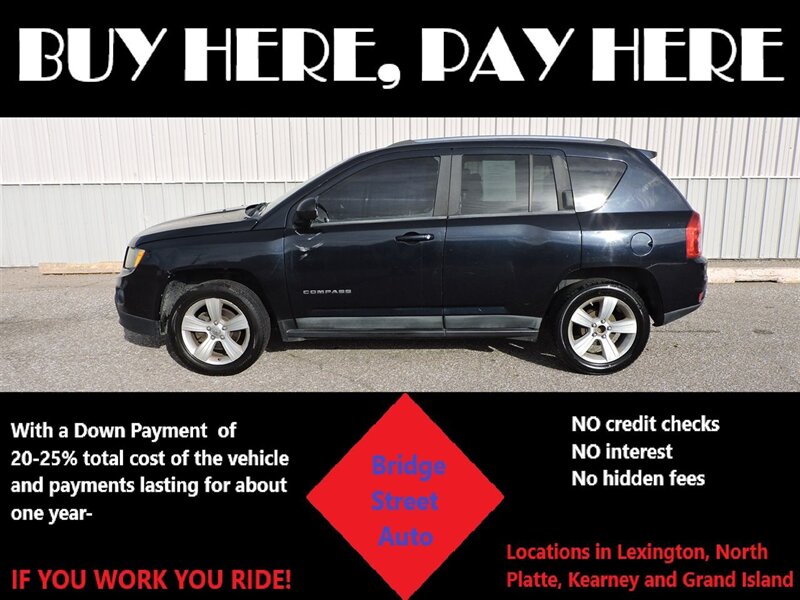 2011 Jeep Compass Base's photo