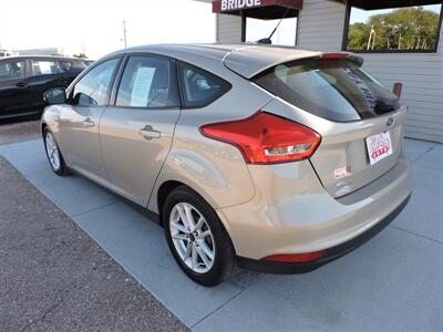 2016 Ford Focus SE   - Photo 7 - Lexington, NE 68850