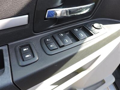 2009 Dodge Grand Caravan SXT - Photo 16 - Kearney, NE 68847
