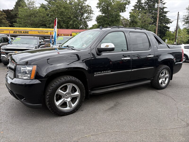 2012 Chevrolet Avalanche 4WD Avalanche LTZ's photo