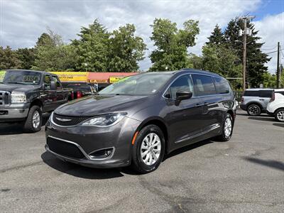 2017 Chrysler Pacifica Touring Plus Minivan