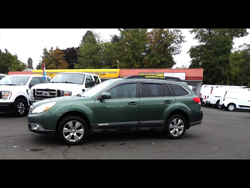 2010 Subaru Outback 2.5i Limited  