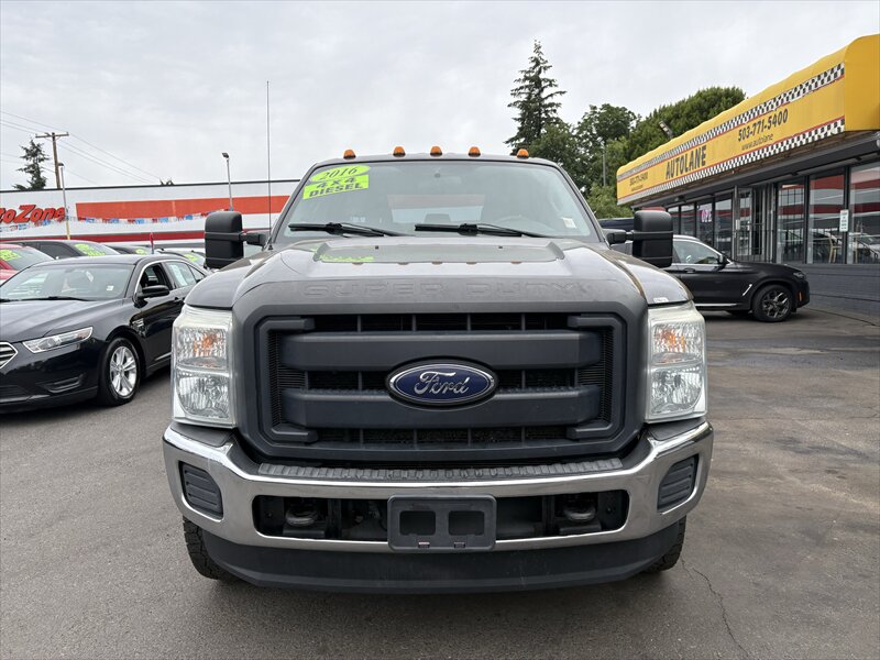2016 Ford F-350 Super Duty XL  