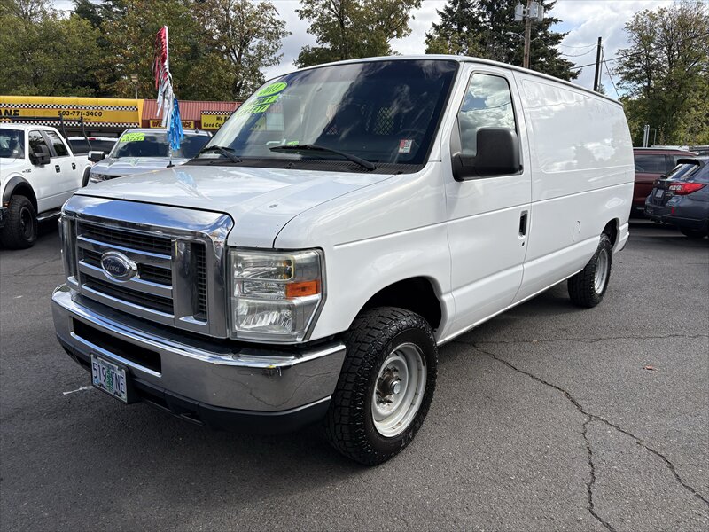 2011 Ford E-Series Econoline Van