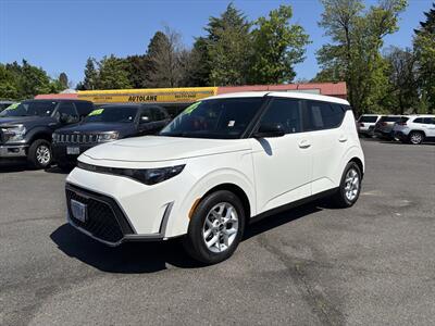 2023 Kia Soul LX SUV