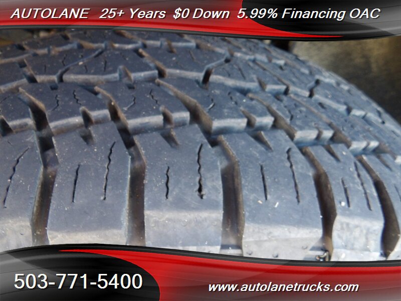 2011 GMC Sierra 2500 SLE  Diesel - Photo 8 - Portland, OR 97216-1402