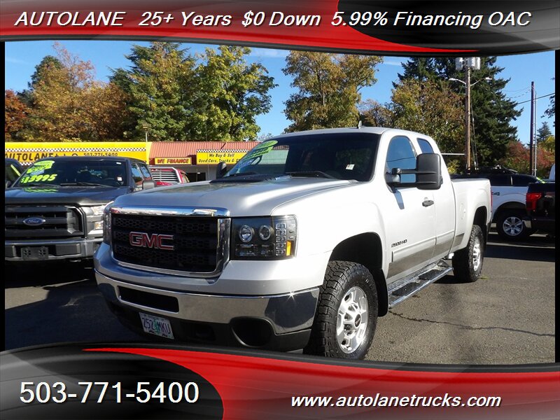 2011 GMC Sierra 2500 SLE  Diesel - Photo 2 - Portland, OR 97216-1402