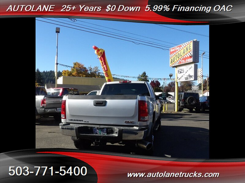2011 GMC Sierra 2500 SLE  Diesel - Photo 5 - Portland, OR 97216-1402