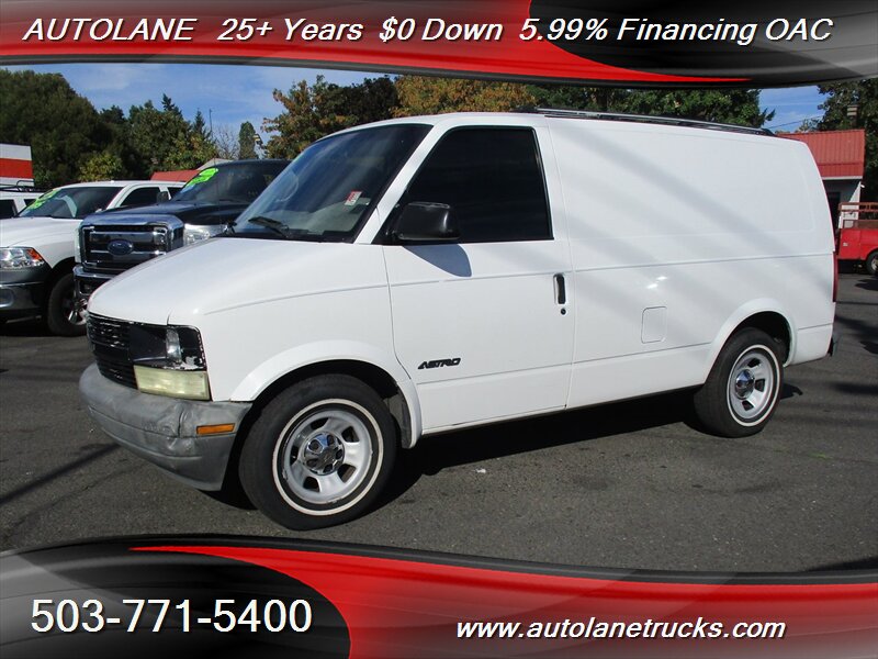 2002 Chevrolet Astro - Photo 1 - Portland, OR 97216-1402
