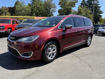 2018 Chrysler Pacifica Limited Minivan