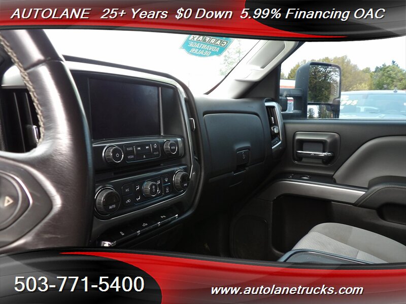 2017 Chevrolet Silverado 1500 LT   - Photo 9 - Portland, OR 97216-1402