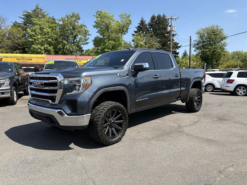 2020 GMC Sierra SLE 4WD Crew Cab Short Box's photo