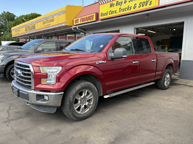 2015 Ford F-150 XLT 4x4 SuperCrew 157-in's photo
