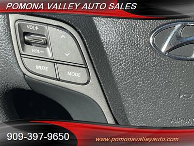 2017 Hyundai SANTA FE Sport 2.4L   - Photo 19 - Pomona, CA 91767