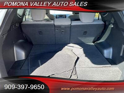 2017 Hyundai SANTA FE Sport 2.4L   - Photo 11 - Pomona, CA 91767