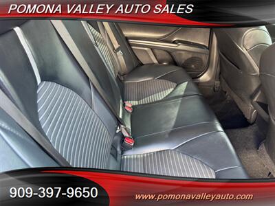 2020 Toyota Camry SE - Photo 7 - Pomona, CA 91767