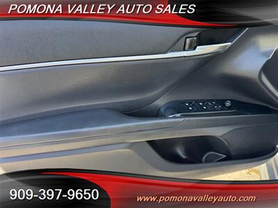 2020 Toyota Camry SE - Photo 13 - Pomona, CA 91767