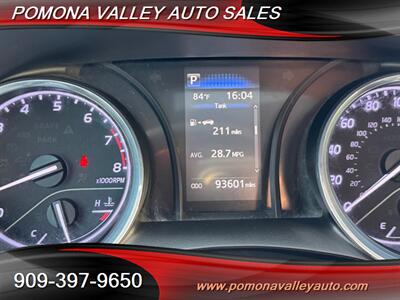 2020 Toyota Camry SE - Photo 21 - Pomona, CA 91767