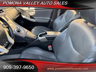 2015 Toyota Prius Four   - Photo 12 - Pomona, CA 91767