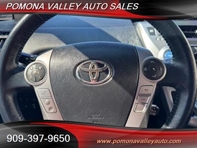 2015 Toyota Prius v Five   - Photo 20 - Pomona, CA 91767