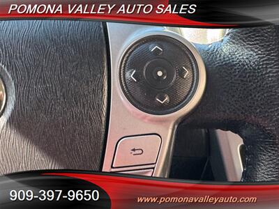 2015 Toyota Prius v Five   - Photo 22 - Pomona, CA 91767