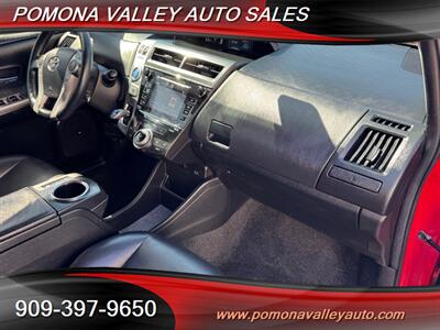 2015 Toyota Prius v Five   - Photo 7 - Pomona, CA 91767