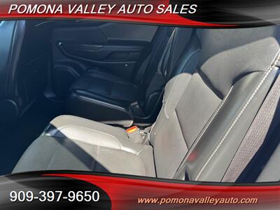 2017 GMC Acadia SLT-1 - Photo 11 - Pomona, CA 91767