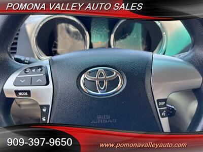 2011 Toyota Highlander   - Photo 19 - Pomona, CA 91767