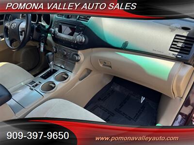 2011 Toyota Highlander   - Photo 9 - Pomona, CA 91767