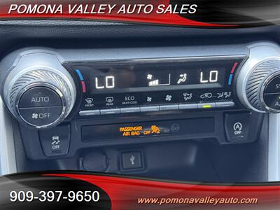 2020 Toyota RAV4 XLE   - Photo 16 - Pomona, CA 91767