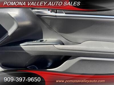 2019 Toyota Camry XSE   - Photo 9 - Pomona, CA 91767