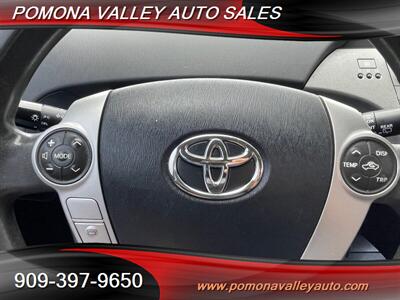 2015 Toyota Prius Two   - Photo 37 - Pomona, CA 91767