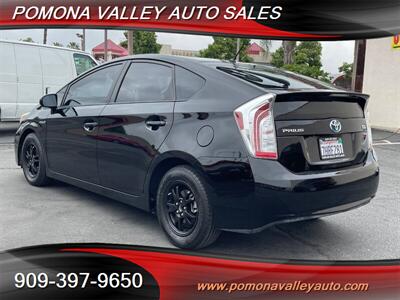 2015 Toyota Prius Two   - Photo 8 - Pomona, CA 91767