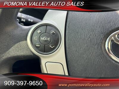 2015 Toyota Prius Two   - Photo 19 - Pomona, CA 91767