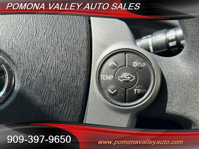 2015 Toyota Prius Two   - Photo 20 - Pomona, CA 91767