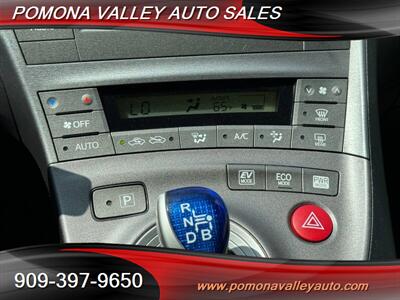 2015 Toyota Prius Two   - Photo 15 - Pomona, CA 91767