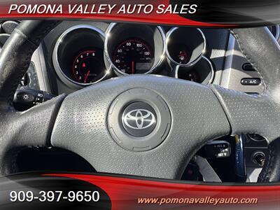2005 Toyota Matrix   - Photo 17 - Pomona, CA 91767