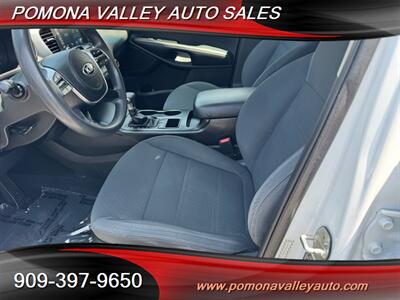 2019 Kia Sorento L   - Photo 14 - Pomona, CA 91767