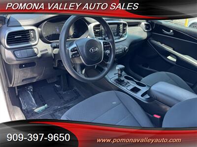 2019 Kia Sorento L   - Photo 15 - Pomona, CA 91767