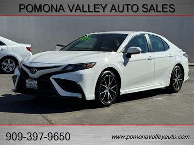 2021 Toyota Camry SE   - Photo 1 - Pomona, CA 91767