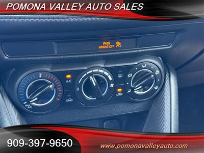 2019 Toyota Yaris LE   - Photo 19 - Pomona, CA 91767