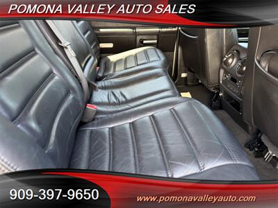 2005 Hummer H2 Lux Series   - Photo 11 - Pomona, CA 91767