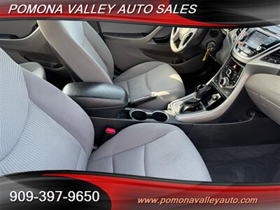 2014 Hyundai ELANTRA SE   - Photo 9 - Pomona, CA 91767