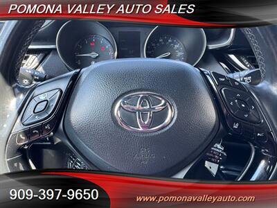 2018 Toyota C-HR XLE   - Photo 19 - Pomona, CA 91767