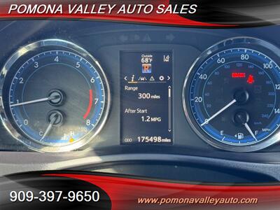 2019 Toyota Corolla SE   - Photo 22 - Pomona, CA 91767
