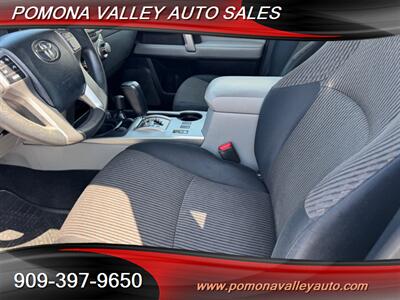 2011 Toyota 4Runner SR5   - Photo 16 - Pomona, CA 91767