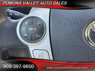 2012 Toyota Prius Plug-in Hybrid   - Photo 19 - Pomona, CA 91767