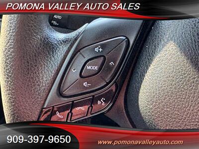 2019 Toyota C-HR LE - Photo 16 - Pomona, CA 91767