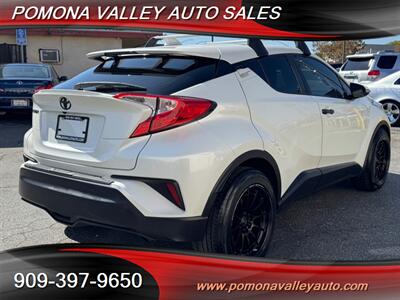 2019 Toyota C-HR LE - Photo 6 - Pomona, CA 91767