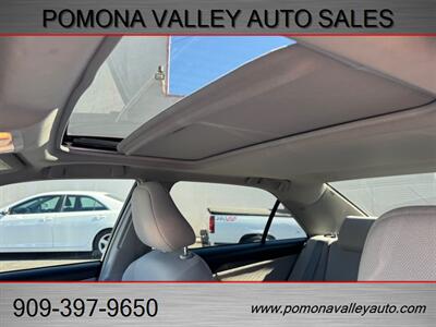 2012 Toyota Camry XLE   - Photo 14 - Pomona, CA 91767